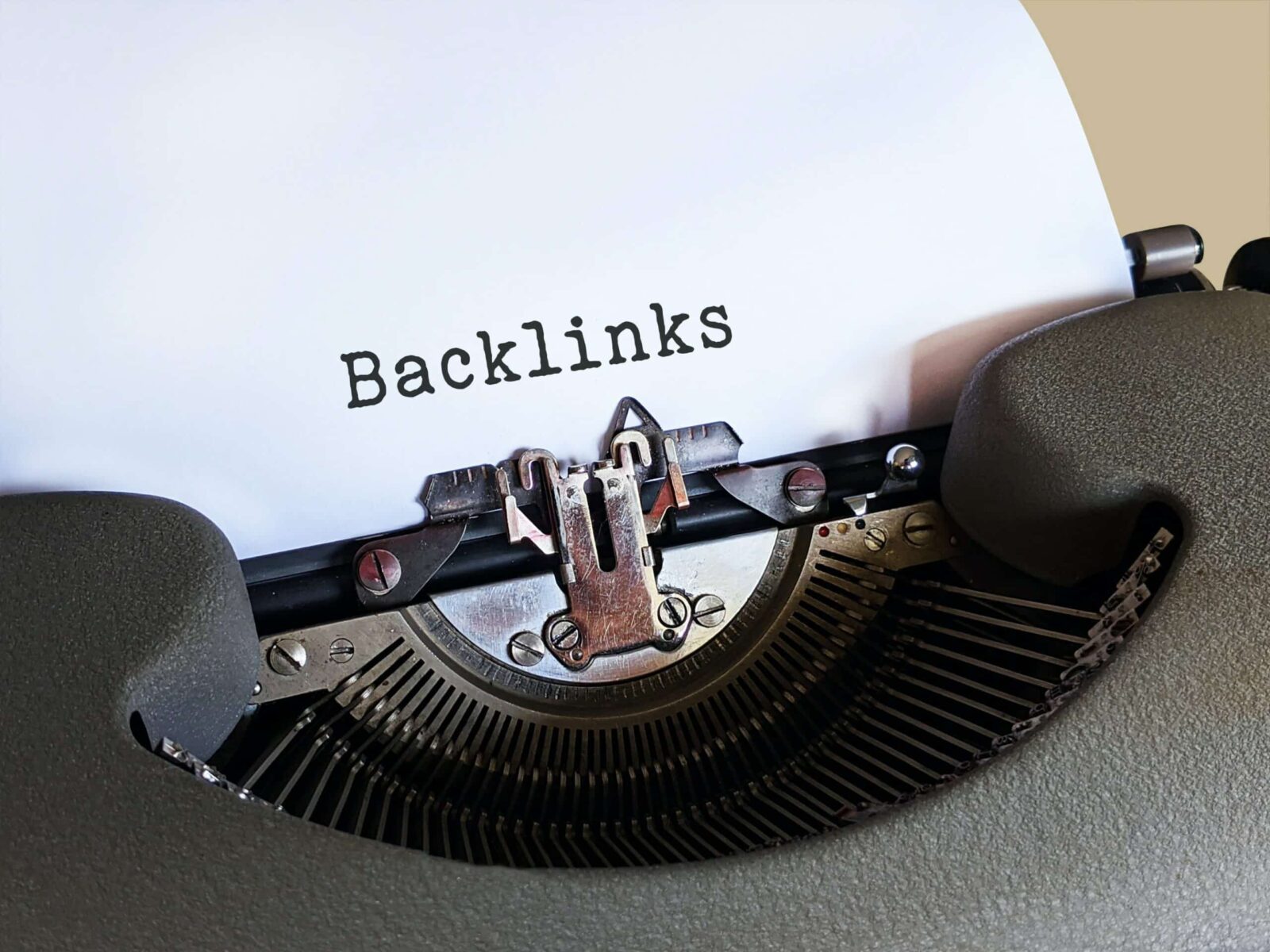 Buying Backlinks Online: Costs, Risks, and What Actually Works (2026)